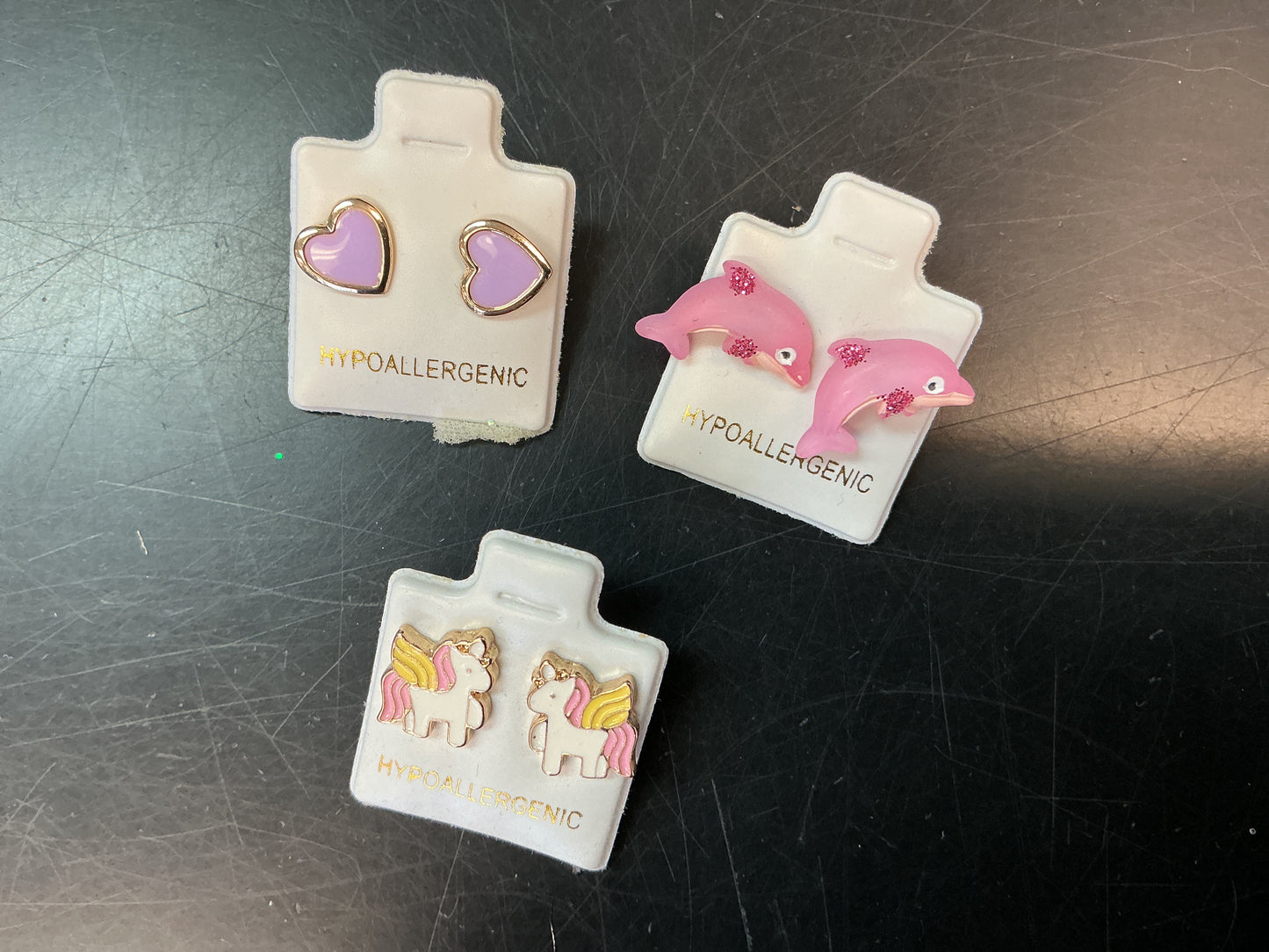 Pierced Earrings Enamel